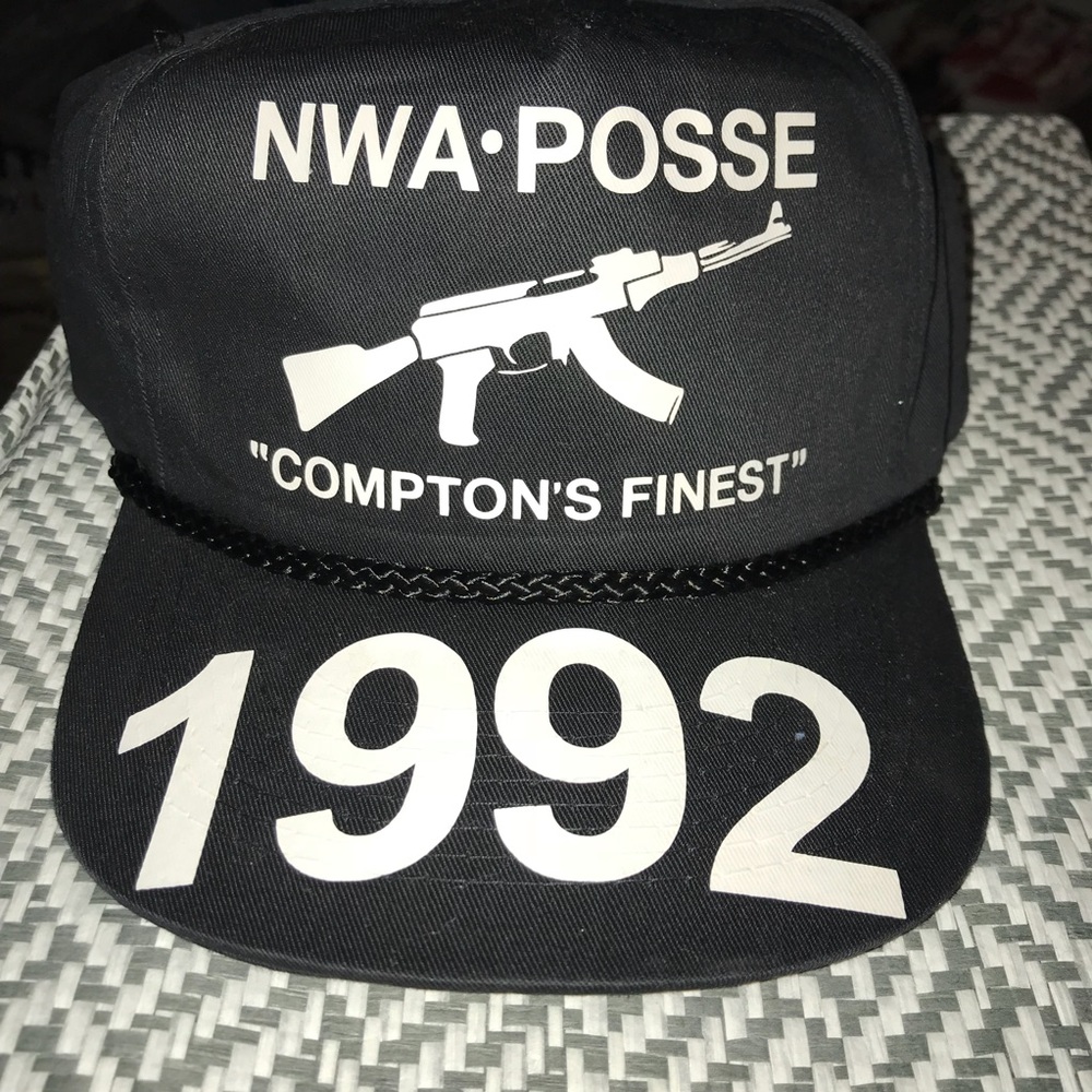 Snap back
